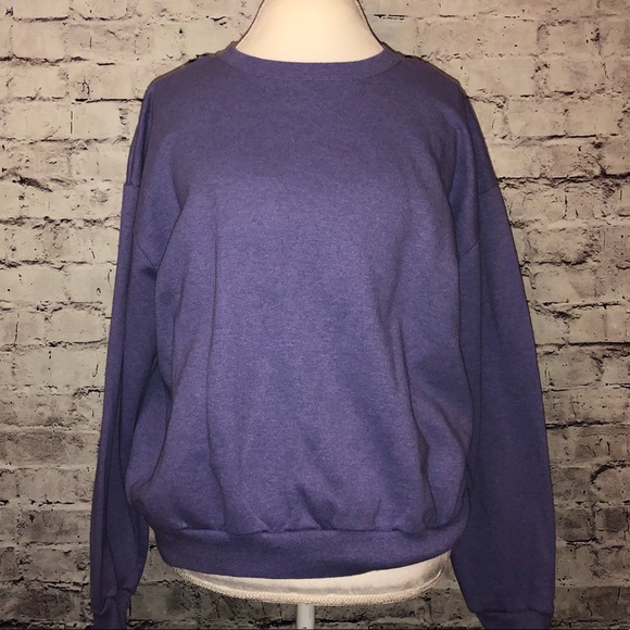 Tops - Hanes sweatshirt